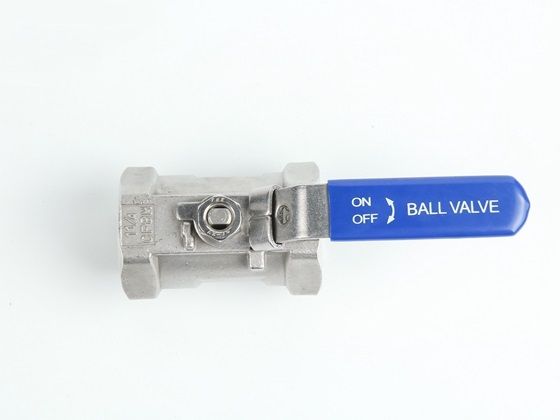 Precision casting one-piece ball valve reduced diameter with lock